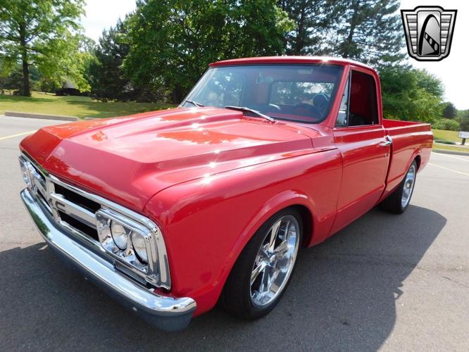 1967 gmc pickup in o'fallon, illinois