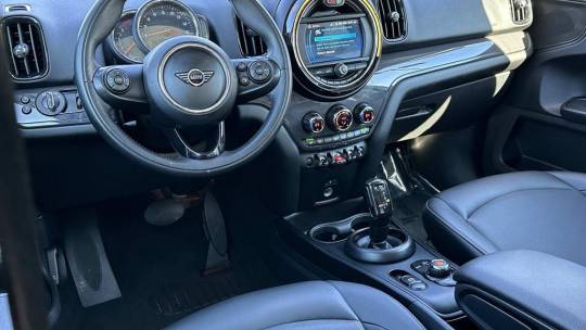 2020 Mini se