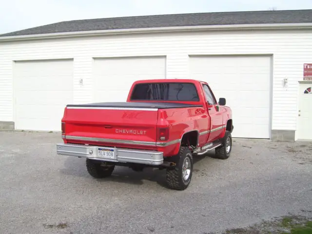 1984 chevrolet 4x4 c-10 402 big block bored .040 over short bed w/ 3 inch lift