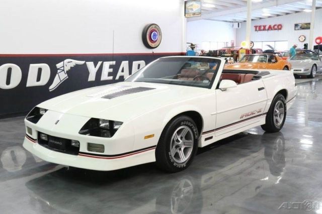 1989 iroc z 2dr convertible 32k miles auto used 5l v8 16v automatic rwd premium
