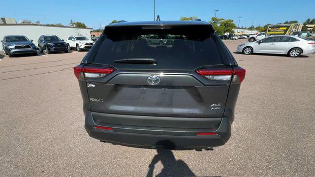 2023 toyota rav4 xle