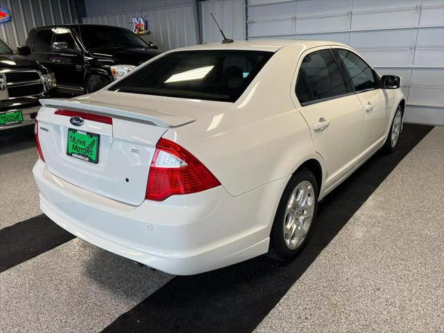 2010 ford fusion se