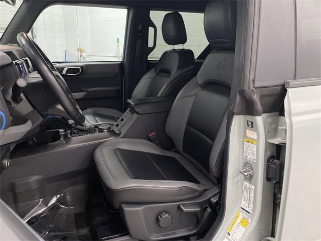 2022 ford bronco black diamond