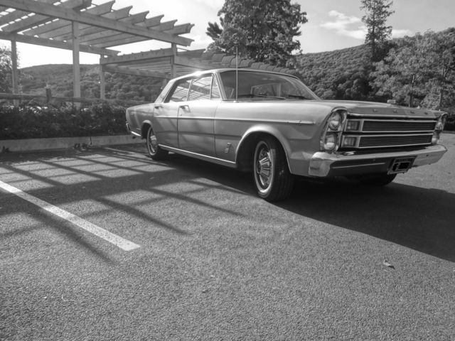 1966 ford ltd 4 door