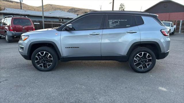 2021 jeep compass trailhawk