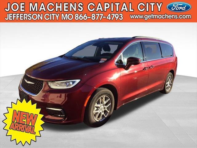 2021 chrysler pacifica touring
