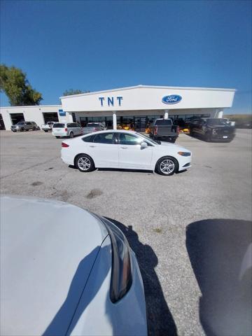 2018 ford fusion se