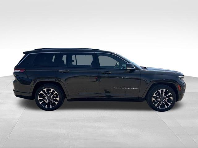 2023 jeep grand cherokee l overland