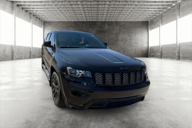 2017 jeep grand cherokee altitude