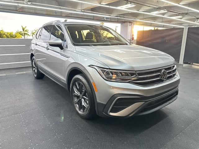 2023 volkswagen tiguan 2.0t se