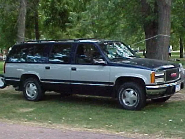 1993 gmc suburban k1500 truck