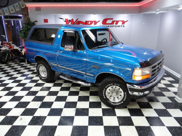 ford bronco xlt 4x4 5.8 v8 low miles super clean texas truck rare brilliant blue