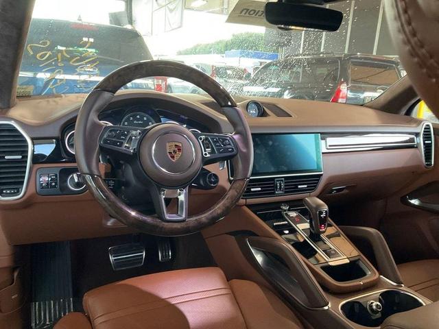 2019 porsche cayenne turbo