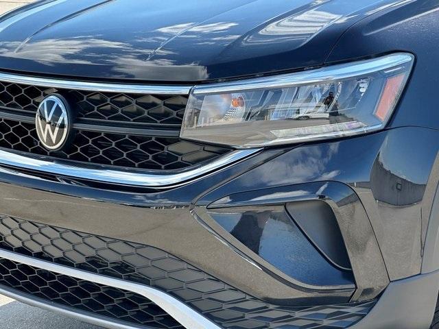 2022 volkswagen taos 1.5t se