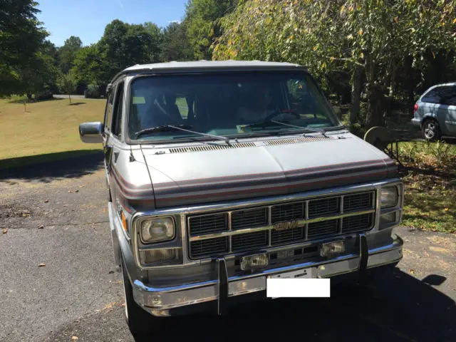 1982 gmc g2500 vandura g series base