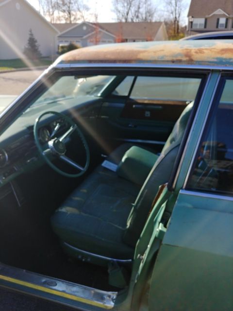 1966 cadillac fleetwood, sixty special, green interior,green exterior, american
