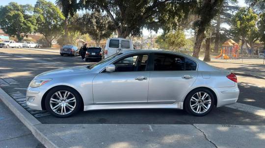 2012 Hyundai Genesis