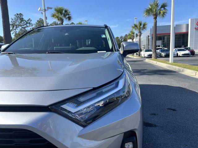 2024 toyota rav4 hybrid xle premium