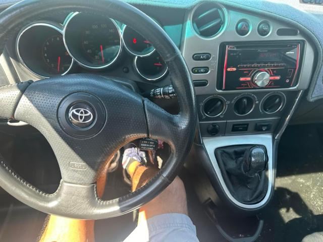 2004 toyota matrix xrs
