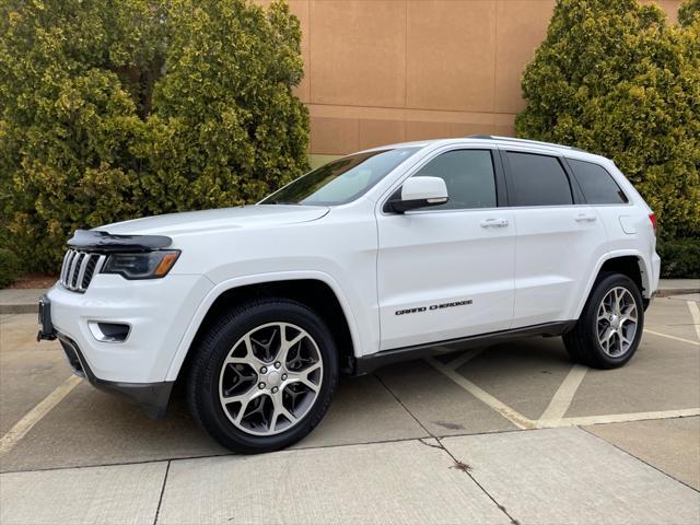 2018 jeep grand cherokee sterling edition