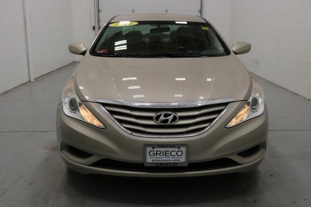 2011 hyundai sonata gls gls 4dr sedan 6m for sale in johnston, rhode island