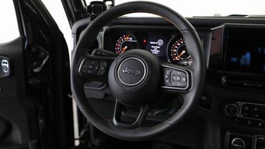 2024 Jeep Gladiator