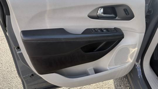 2022 Chrysler Pacifica