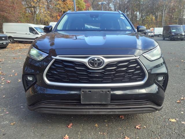 2021 toyota highlander xle