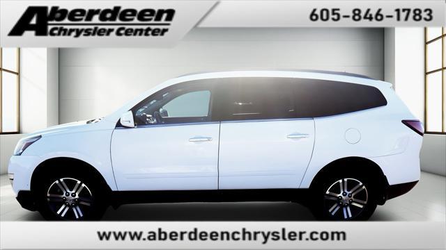 2017 chevrolet traverse lt