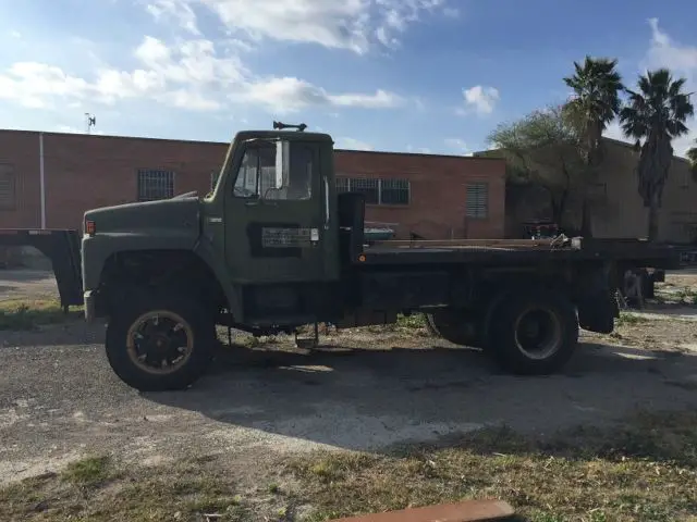 1982 international s-1800 9.0l diesel engine auto trans 71k miles 4x4 flatbed