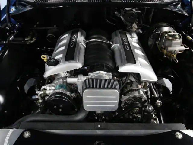 amazing, ls2, 4 spd auto, detroit speed, a/c, mpb 4 whl discs, 37k orig mi, a++!