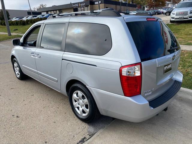 2008 kia sedona lx