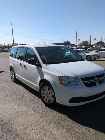 2019 dodge grand caravan se