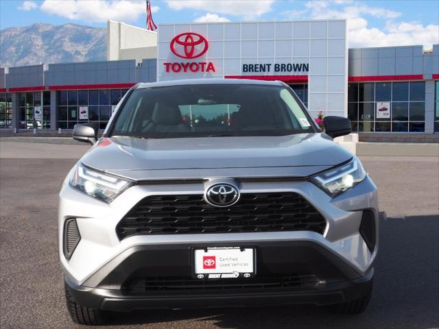 2023 toyota rav4 le