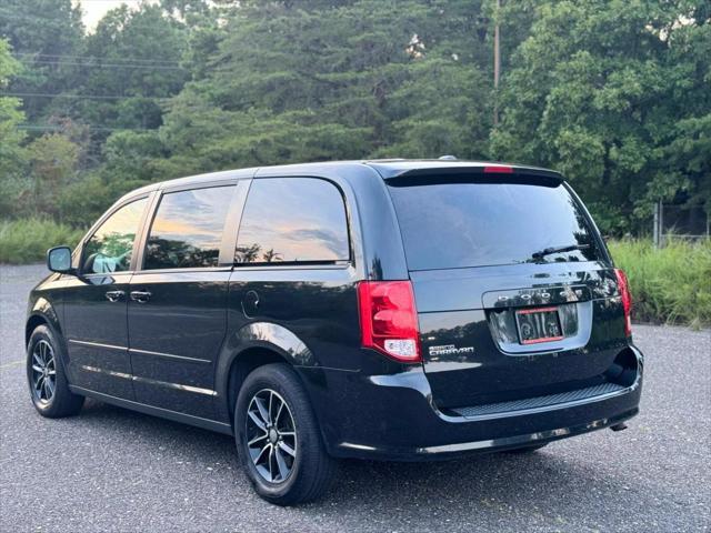 2016 dodge grand caravan sxt
