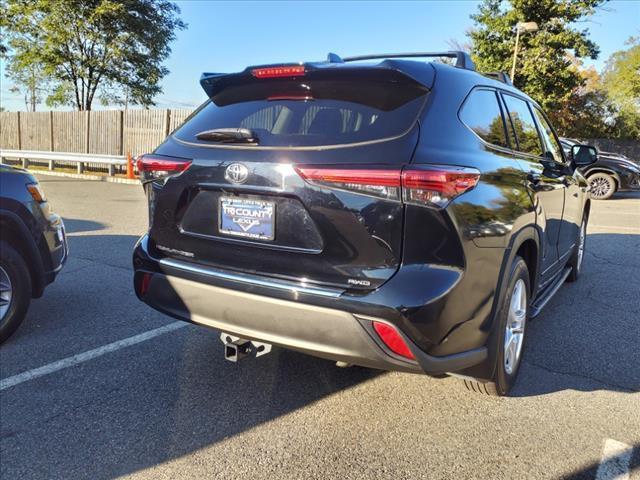 2021 toyota highlander l