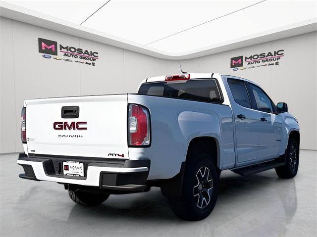 2022 gmc canyon base