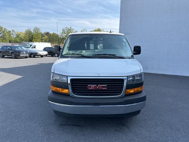 2022 gmc savana 2500 work van