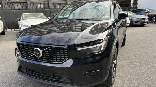 2024 Volvo XC40