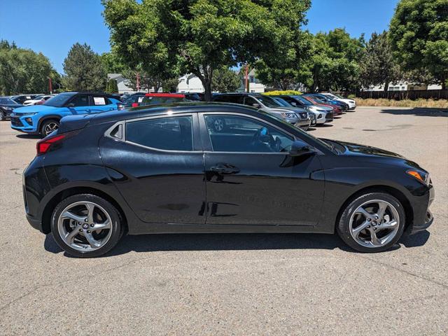 2021 hyundai veloster 2