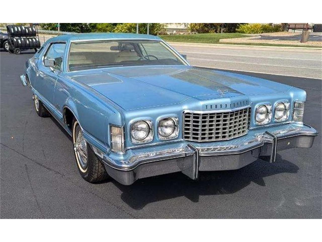 1975 ford thunderbird