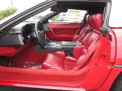 corvette red on red artic white top
