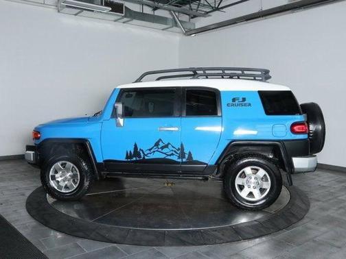 2007 toyota fj cruiser in saint louis, missouri