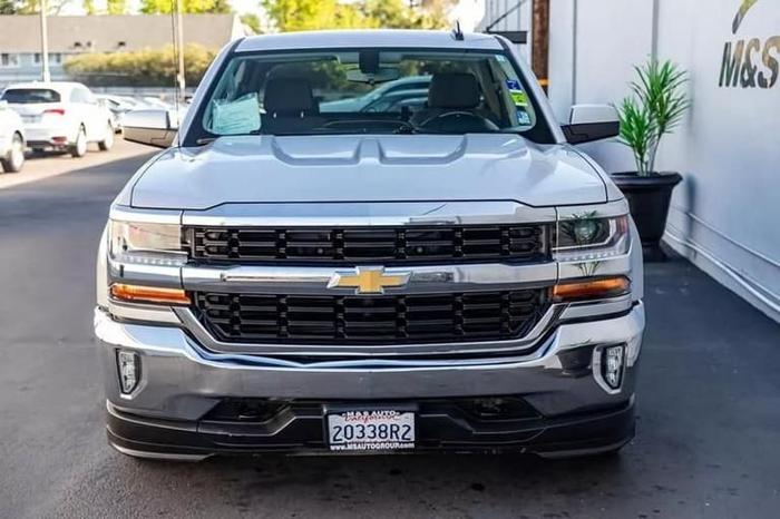2018 chevrolet silverado 1500 crew cab lt pickup 4d 5 3/4 ft in sacramento, california