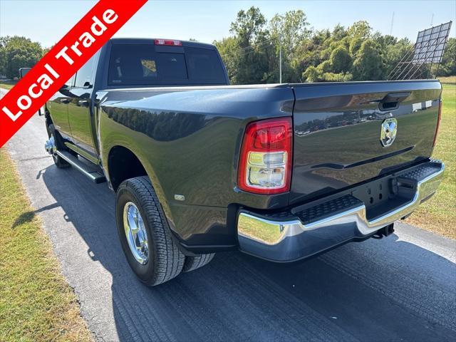 2022 ram 3500 tradesman crew cab 4x4 8' box