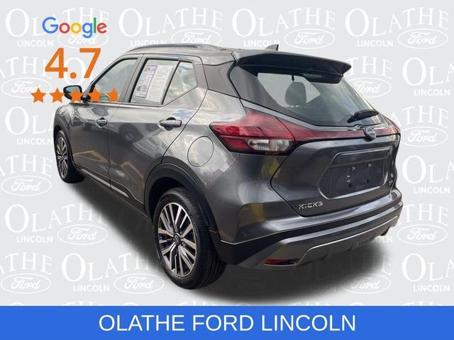2024 nissan kicks sr