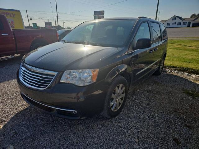 2016 chrysler town & country touring