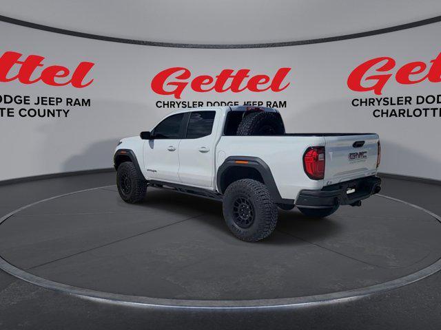 2024 gmc canyon base