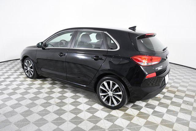 2018 hyundai elantra gt base