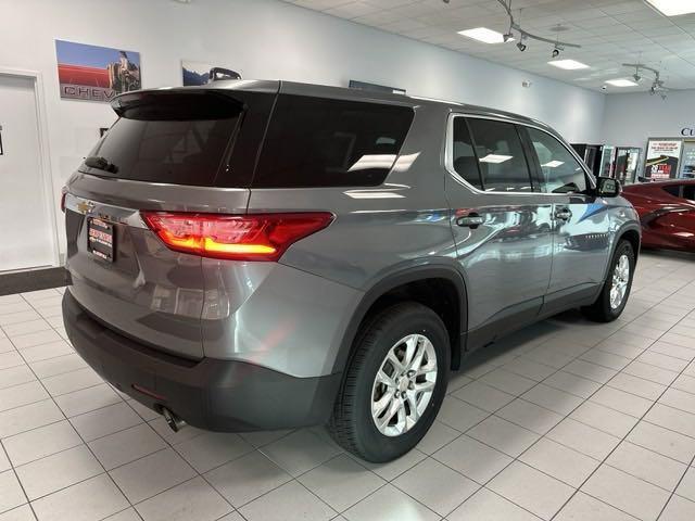 2018 chevrolet traverse ls